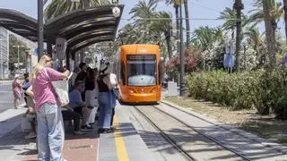 El TRAM de Alicante se queda sin servicio parcial en las líneas 4 y 5 por problemas en la vía