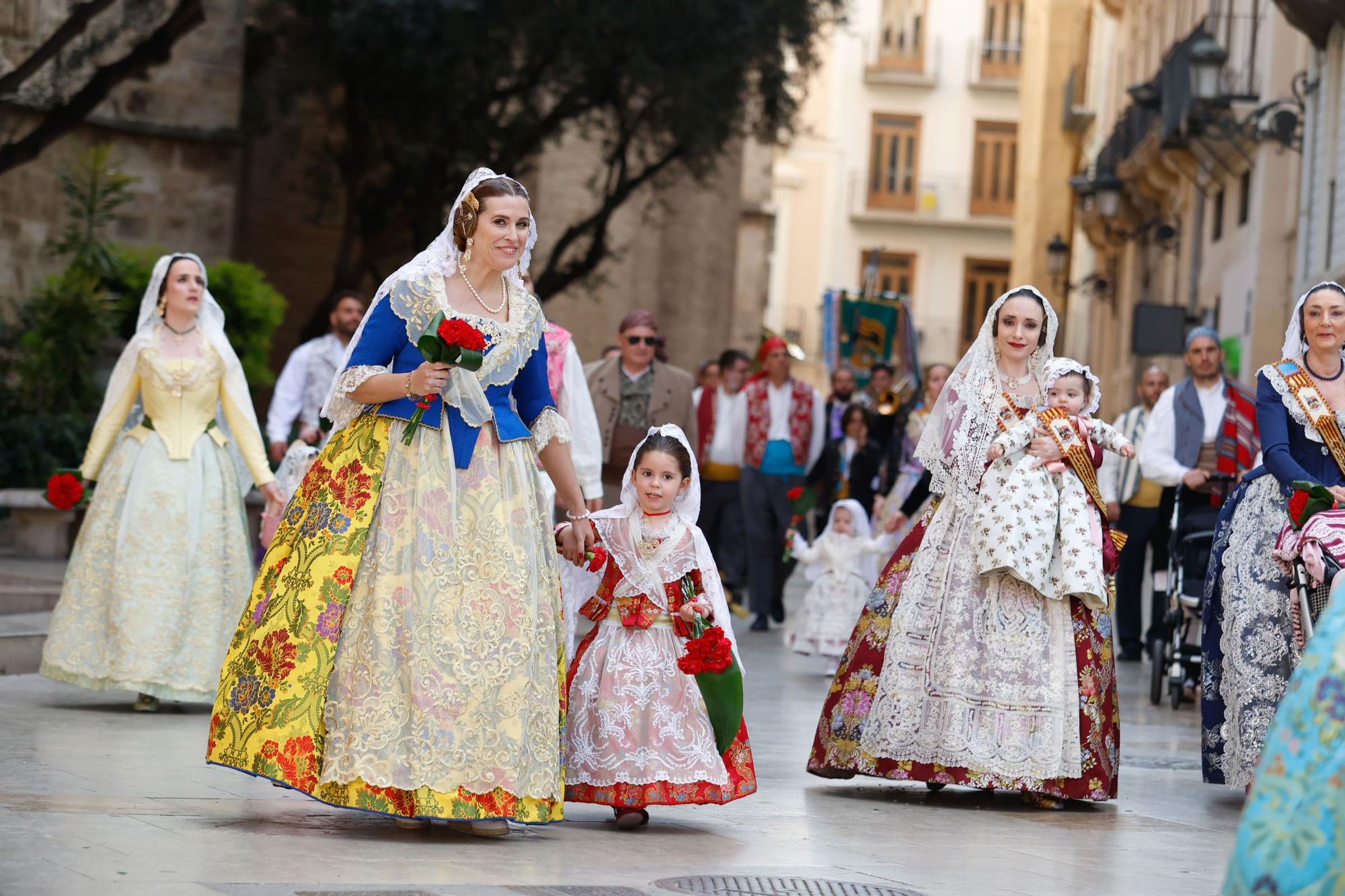 Búscate en el primer día de la Ofrenda en la calle San Vicente entre las 17:00 y las 18:00