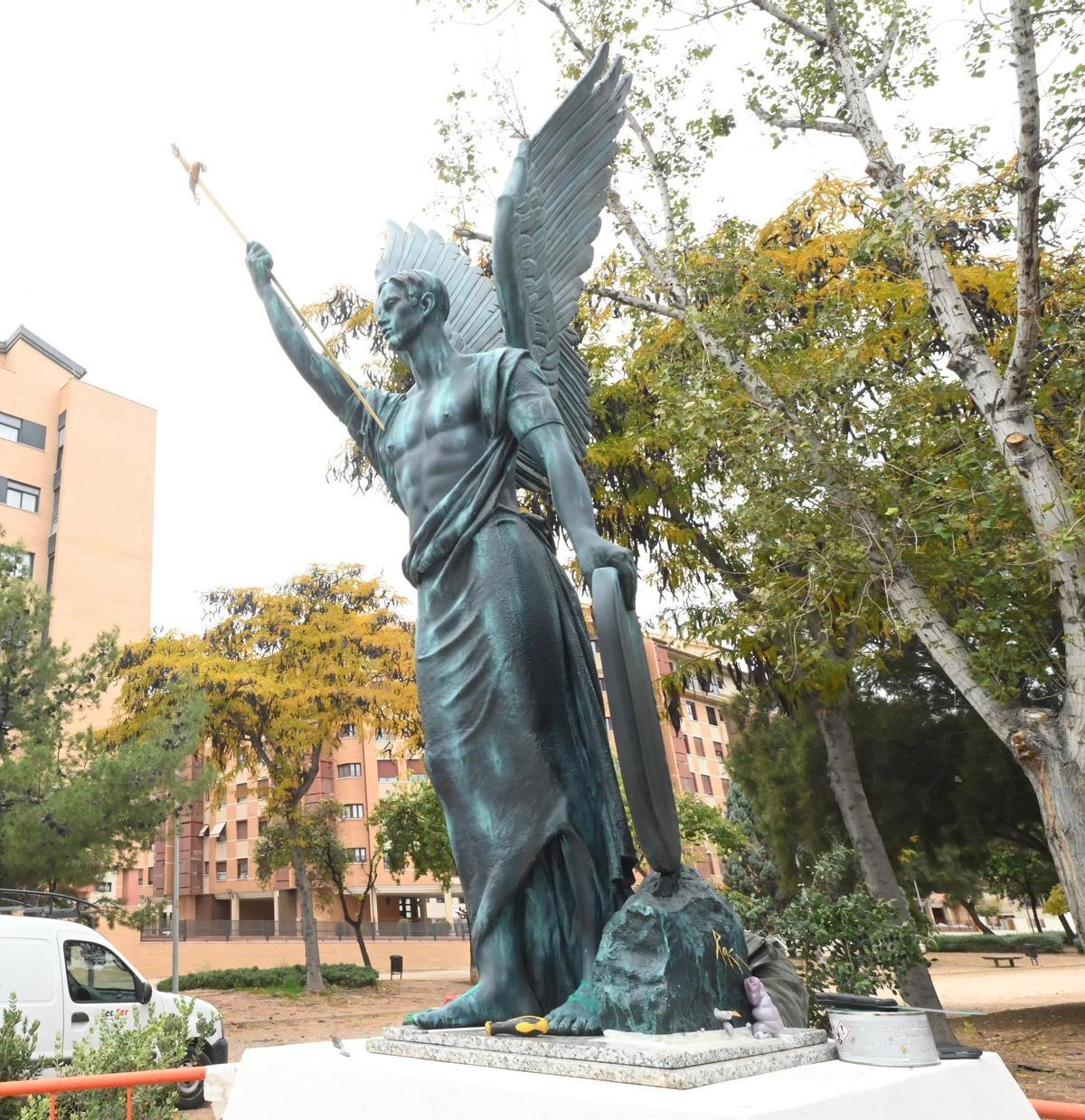 Otro detalle de la obra en la vía pública de Castelló.