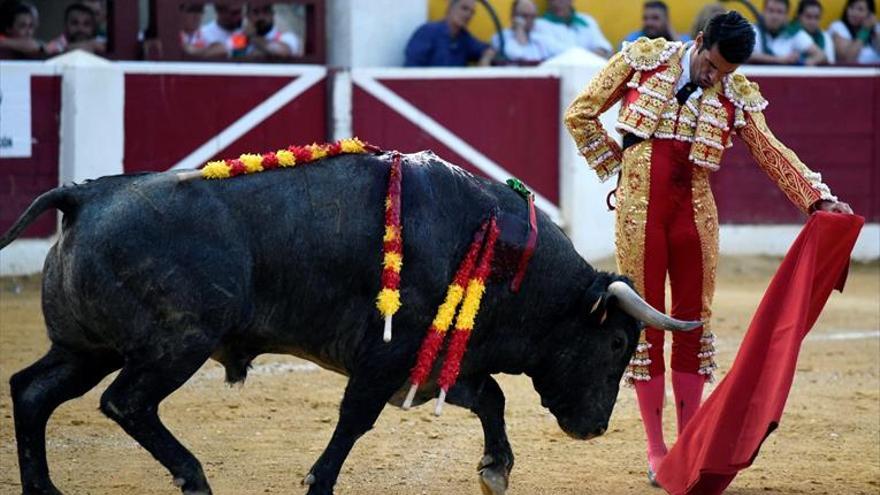 Emilio de Justo, triunfador de la Feria de la Albahaca