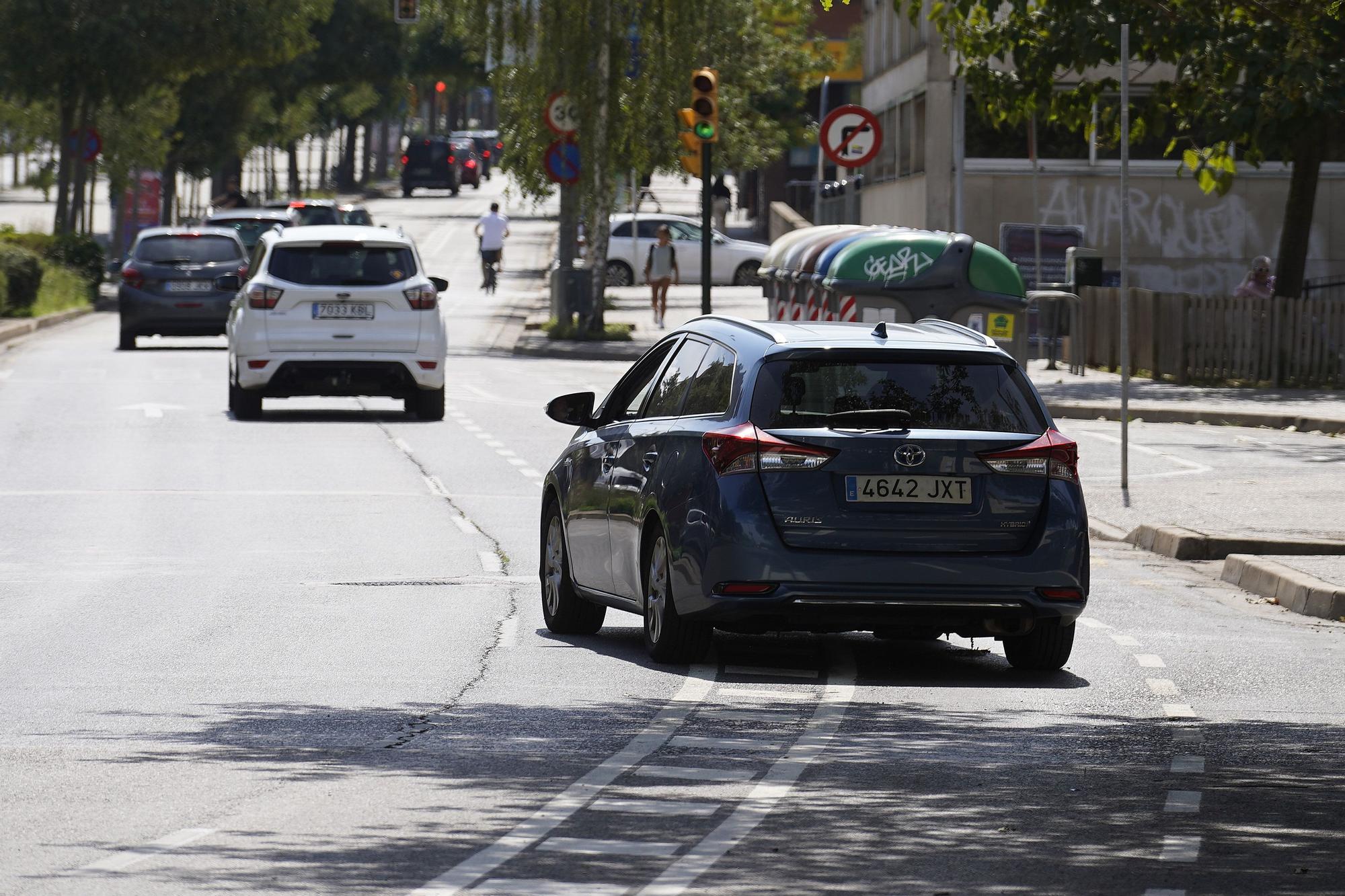 El carril bici de l’avinguda Lluís Pericot i com intentar solucionar obstacles pel camí