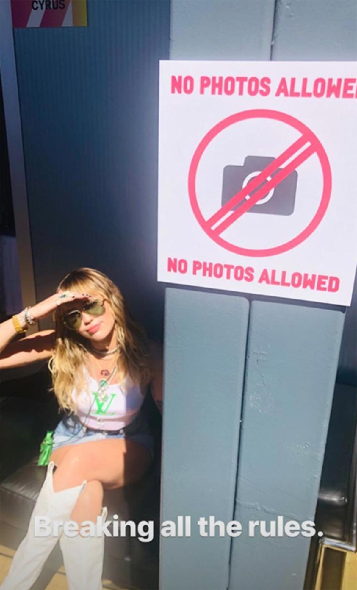 Miley Cyrus en el backstage del primavera sound