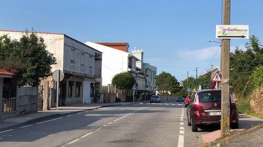 Varias familias del barrio grovense de Reboredo están sufriendo problemas de suministro de agua. / Muñiz