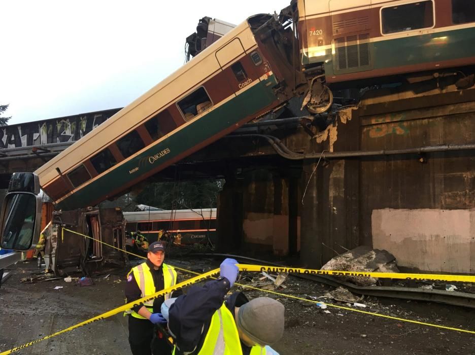 Descarrilla un tren al sur de Seattle (EEUU)