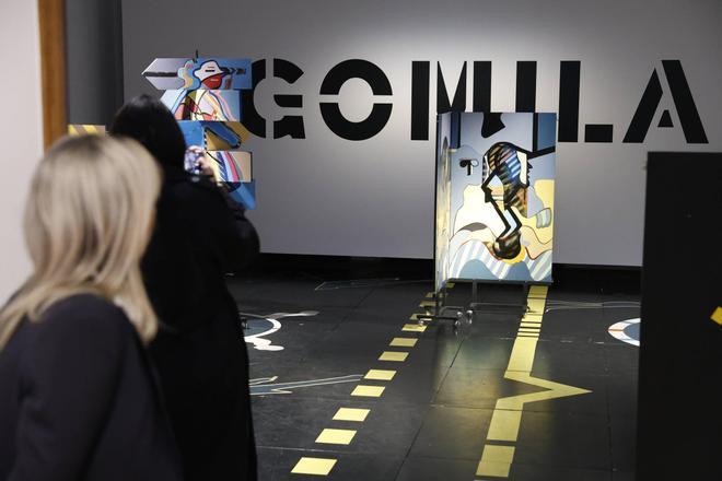 Juan Gomila presenta en el Museo Casa Natal de Jovellanos su emblemática obra “Cajas Ambiente, Paisajes Urbanos”, un hito de la vanguardia de los 70