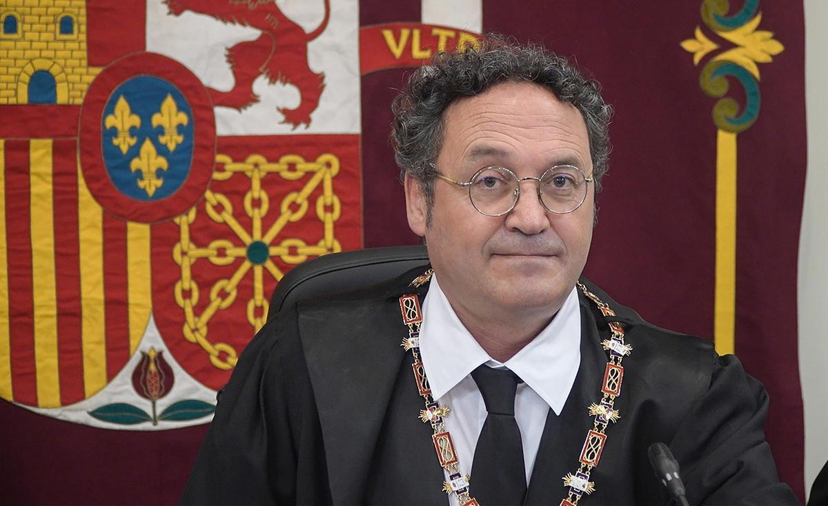 Reforma de Estatuto Fiscal no afectará al actual fiscal general y entrará en vigor en 2028