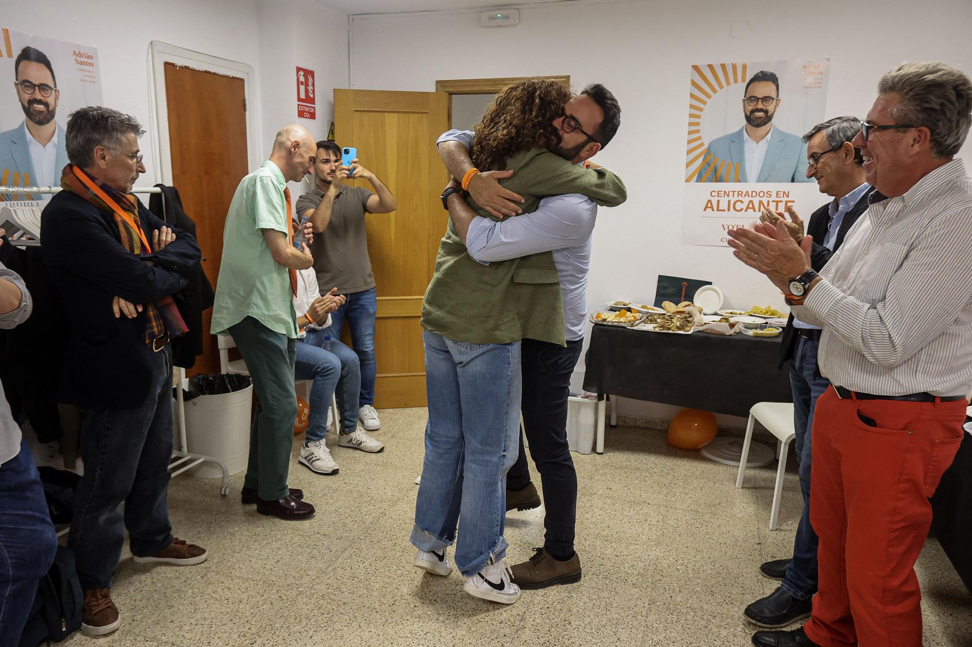 Así ha sido la noche electoral en Ciudadanos Alicante