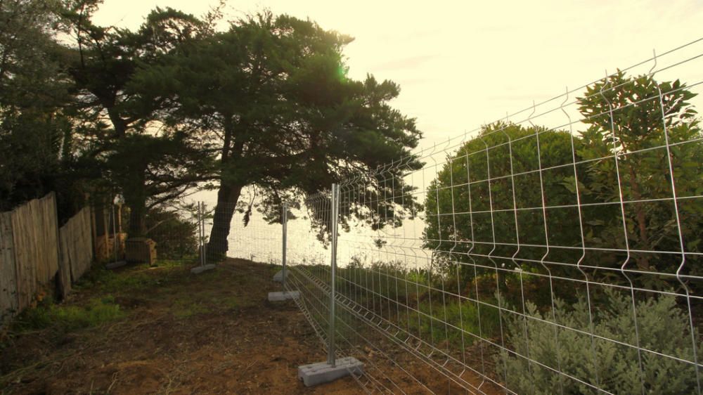 Obres del nou accés al camí de ronda de cala Bona de Blanes