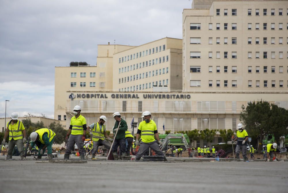 El Consell prevé que el próximo viernes pueda trasladarse el material para comenzar a atender pacientes de forma inminente