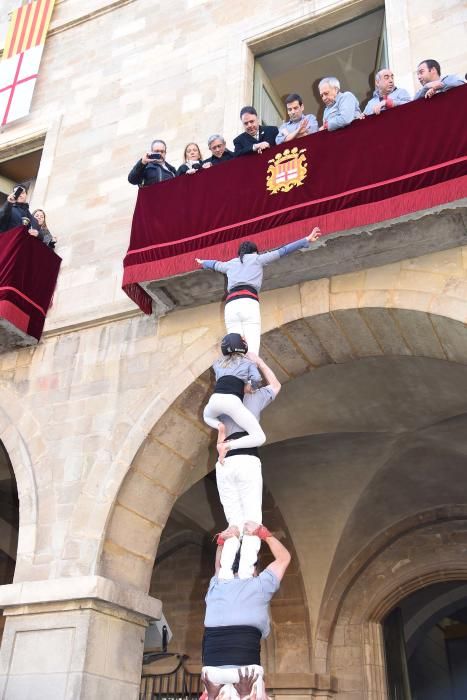 La colla Tirallongues commemora el seu 25è aniversari per la LLum