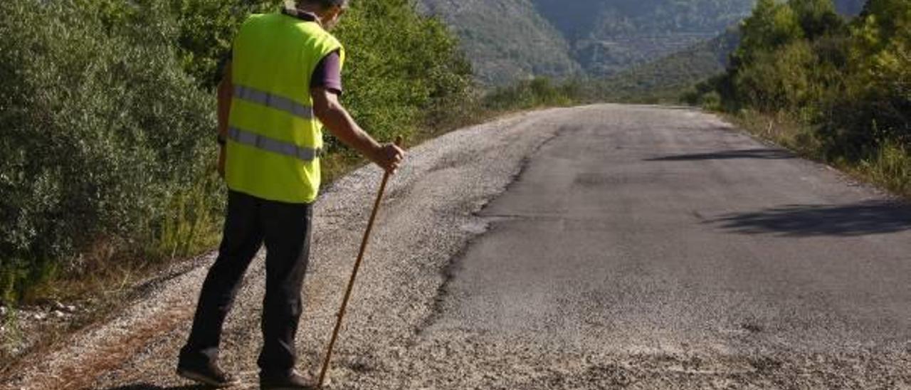 L&#039;Orxa solicita el arreglo de los accesos a la carretera «fantasma» para fomentar el uso