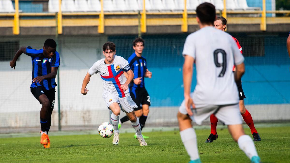 Aleix Garrido ante el Inter en la Youth League