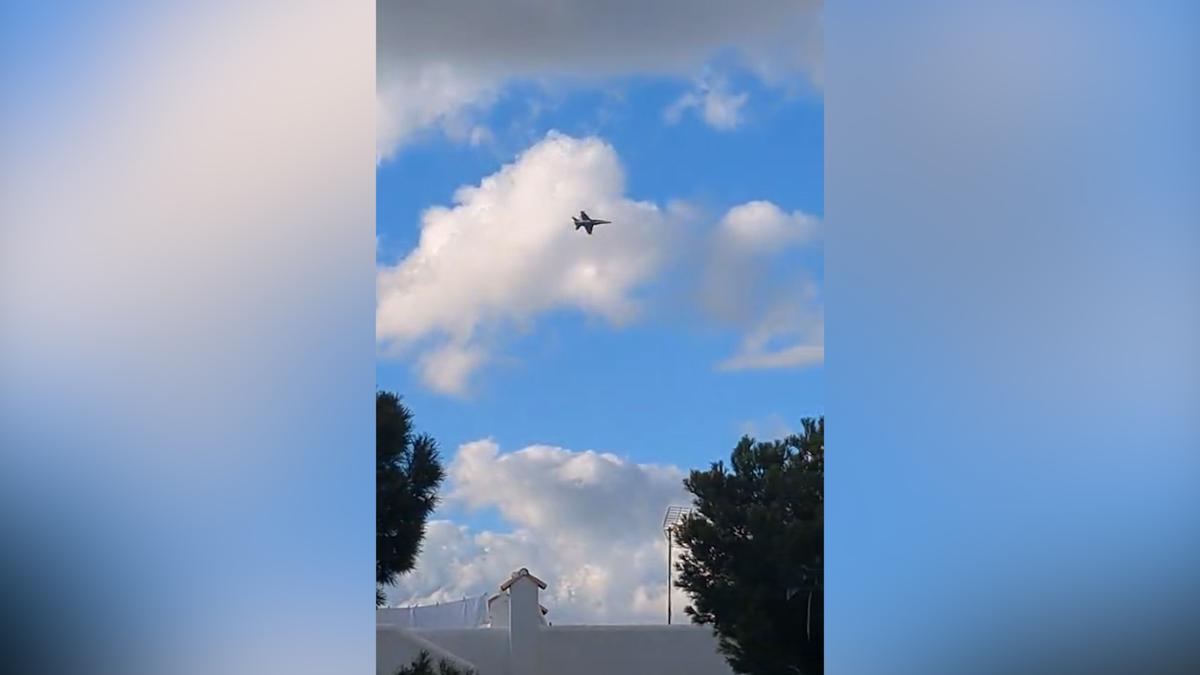 VÍDEO | Vuelos de cazas de combate sobre Mallorca causan retrasos en el aeropuerto de Palma y quejas vecinales por ruido