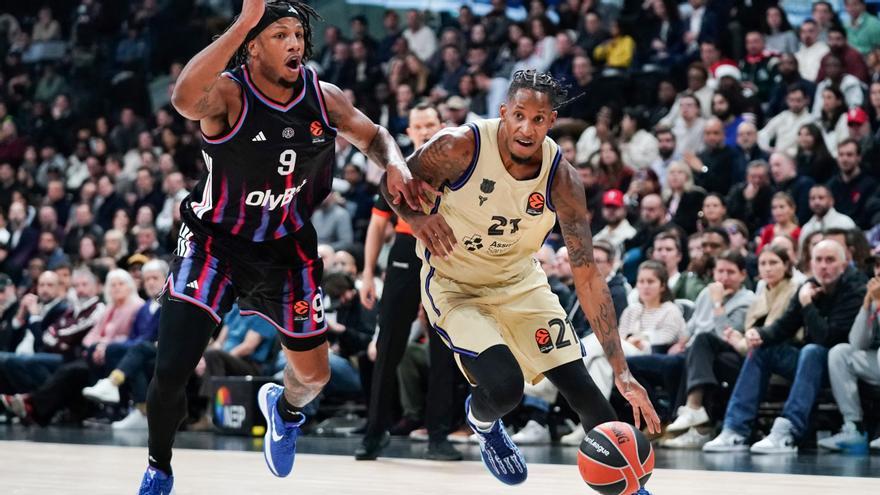 Un Barça pletórico se da un homenaje en París