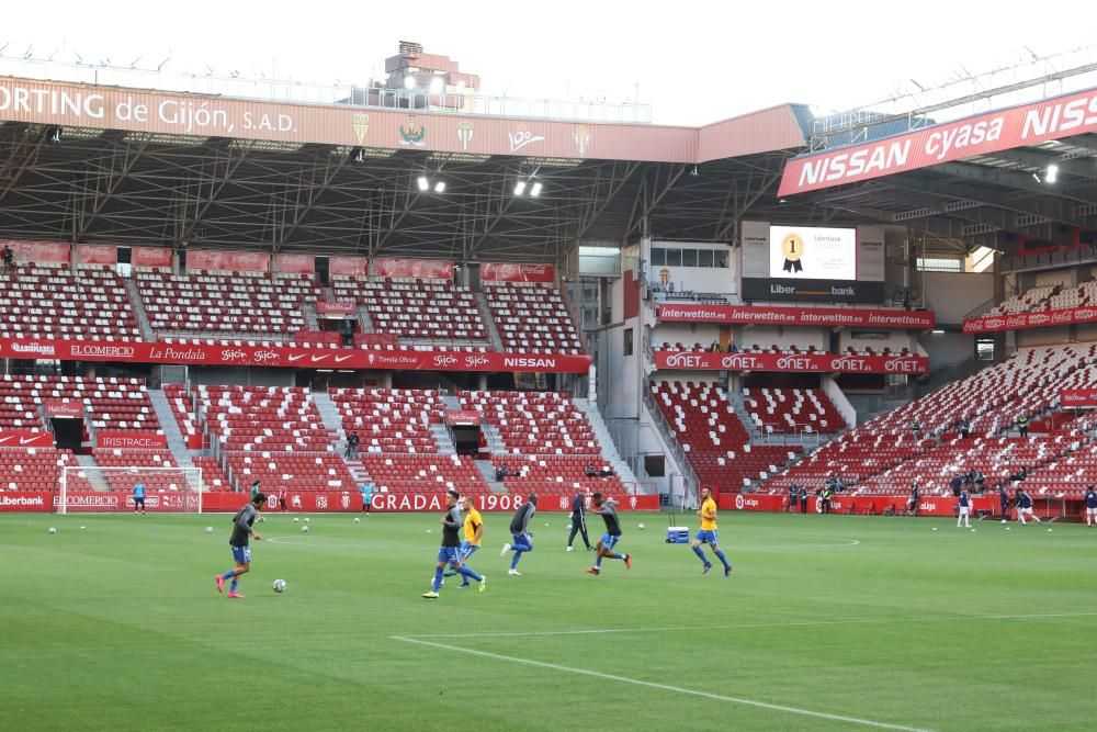 Fútbol: Así fue el Sporting-Oviedo disputado en El Molinón