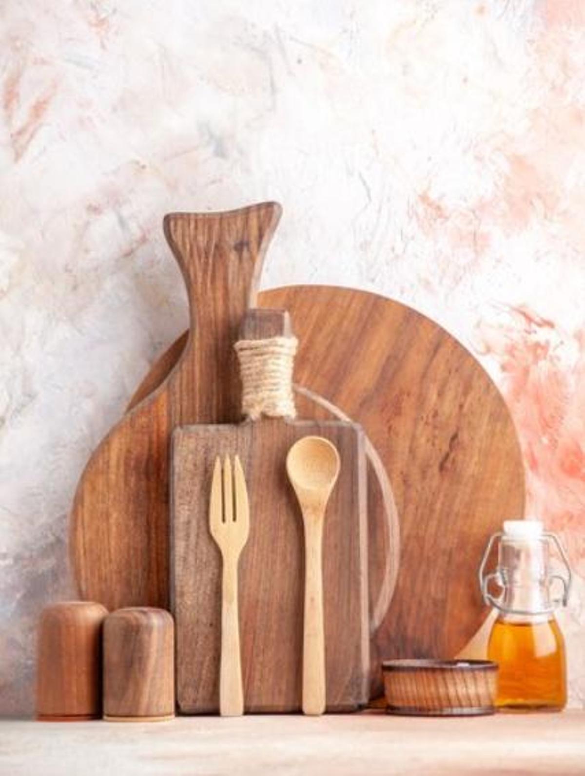 Els consells per mantenir la taula per tallar de fusta neta durant més temps