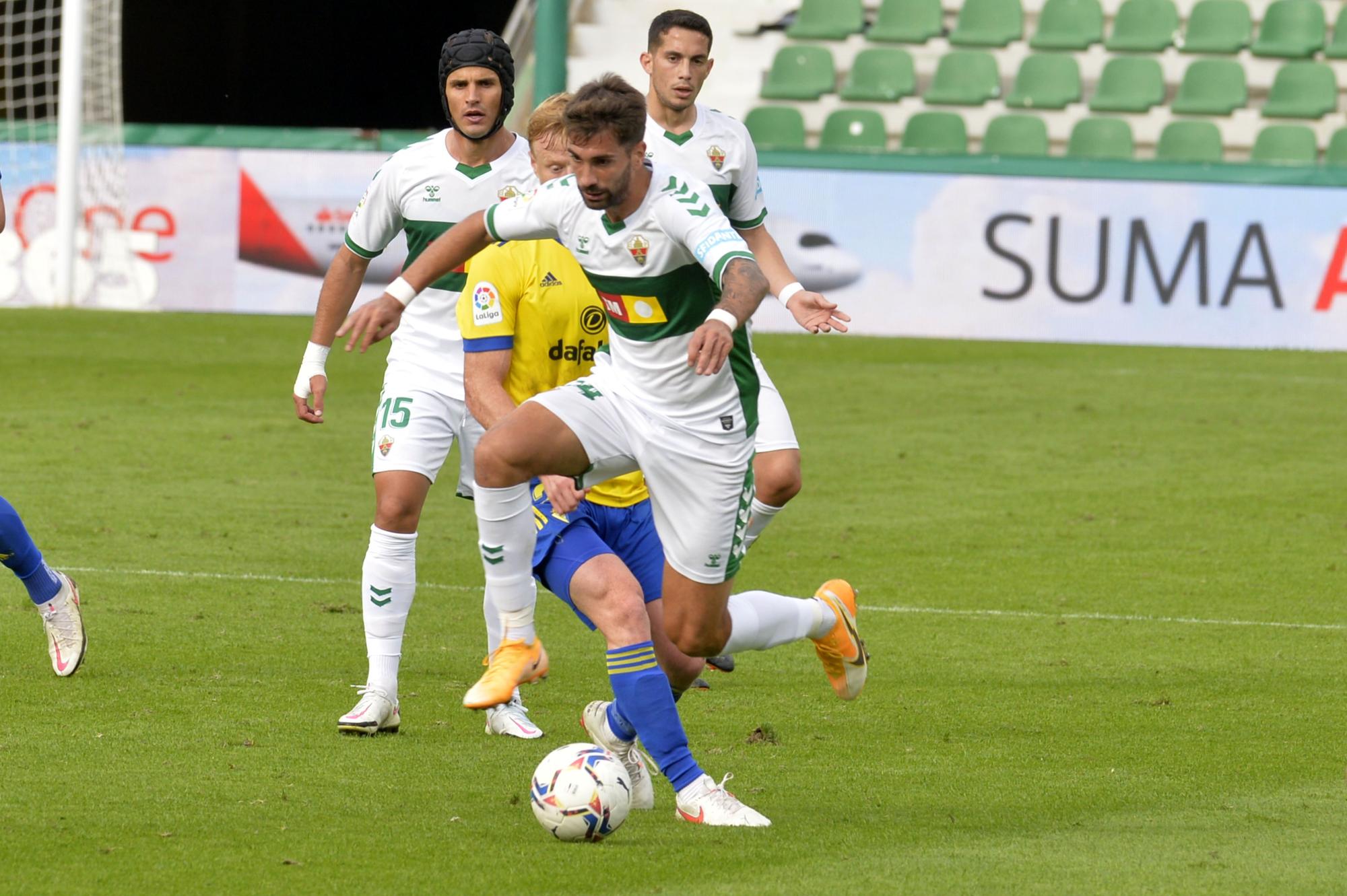 Las mejores imágenes del Elche - Cádiz