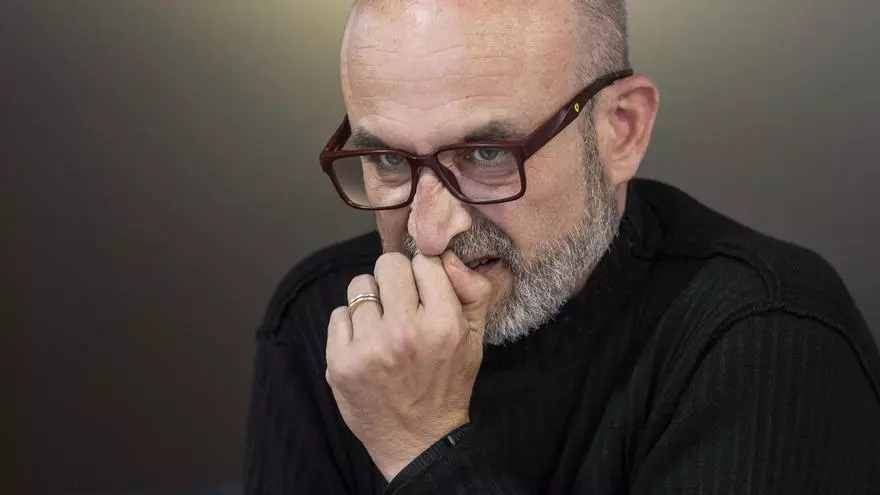 Copé: "Nadie que esté cuidando debe confrontar ese derecho con el de representación política"