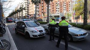 Control de los Mossos en Barcelona