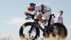 Remco Evenepoel, durante la contrarreloj que ganó.