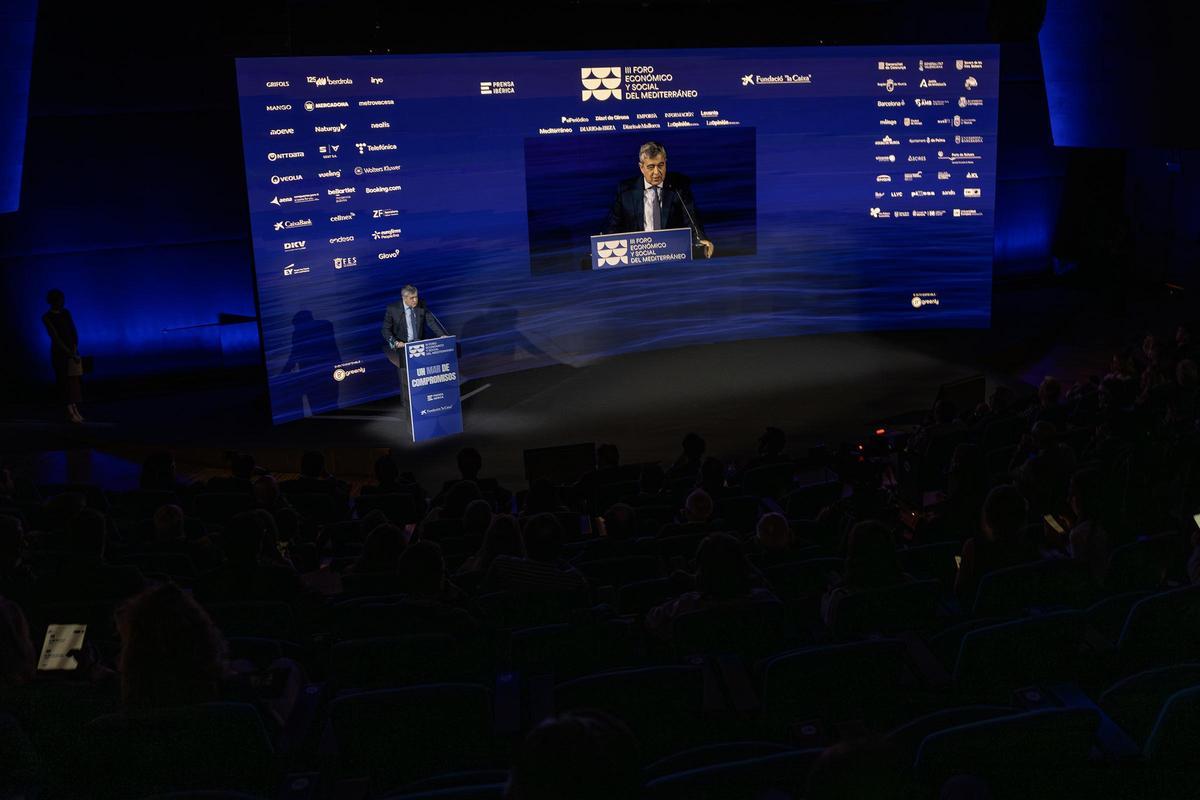 Josep Maria Coronas, director general de Fundación "La Caixa", en su intervención en el III Foro Económico y Social del Mediterráneo.