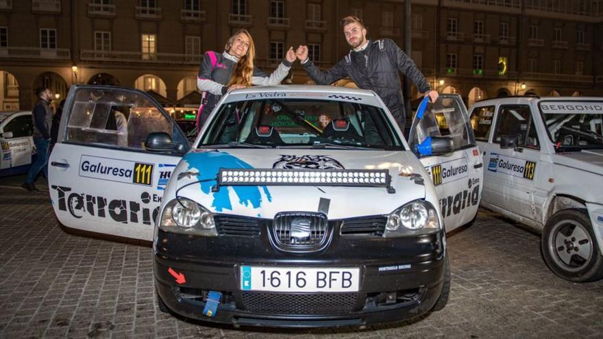 La ibicenca Mari Pau Huguet vuelve a los rallies con susto en Galicia