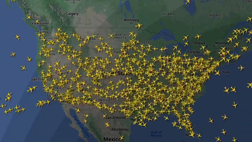 El &#039;timelapse&#039; que muestra el caos aéreo de Estados Unidos provocado por el fallo de Microsoft