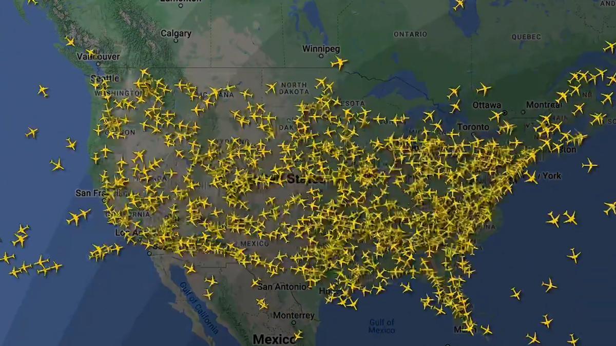 El 'timelapse' que muestra el caos aéreo de Estados Unidos provocado por el fallo de Microsoft