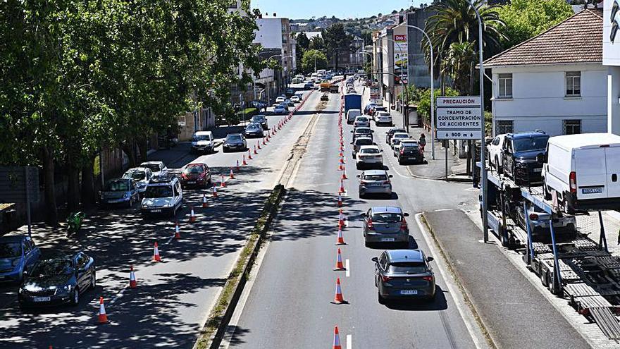 Obras de reforma del cruce de Sol y Mar, en junio. |   // CARLOS PARDELLAS