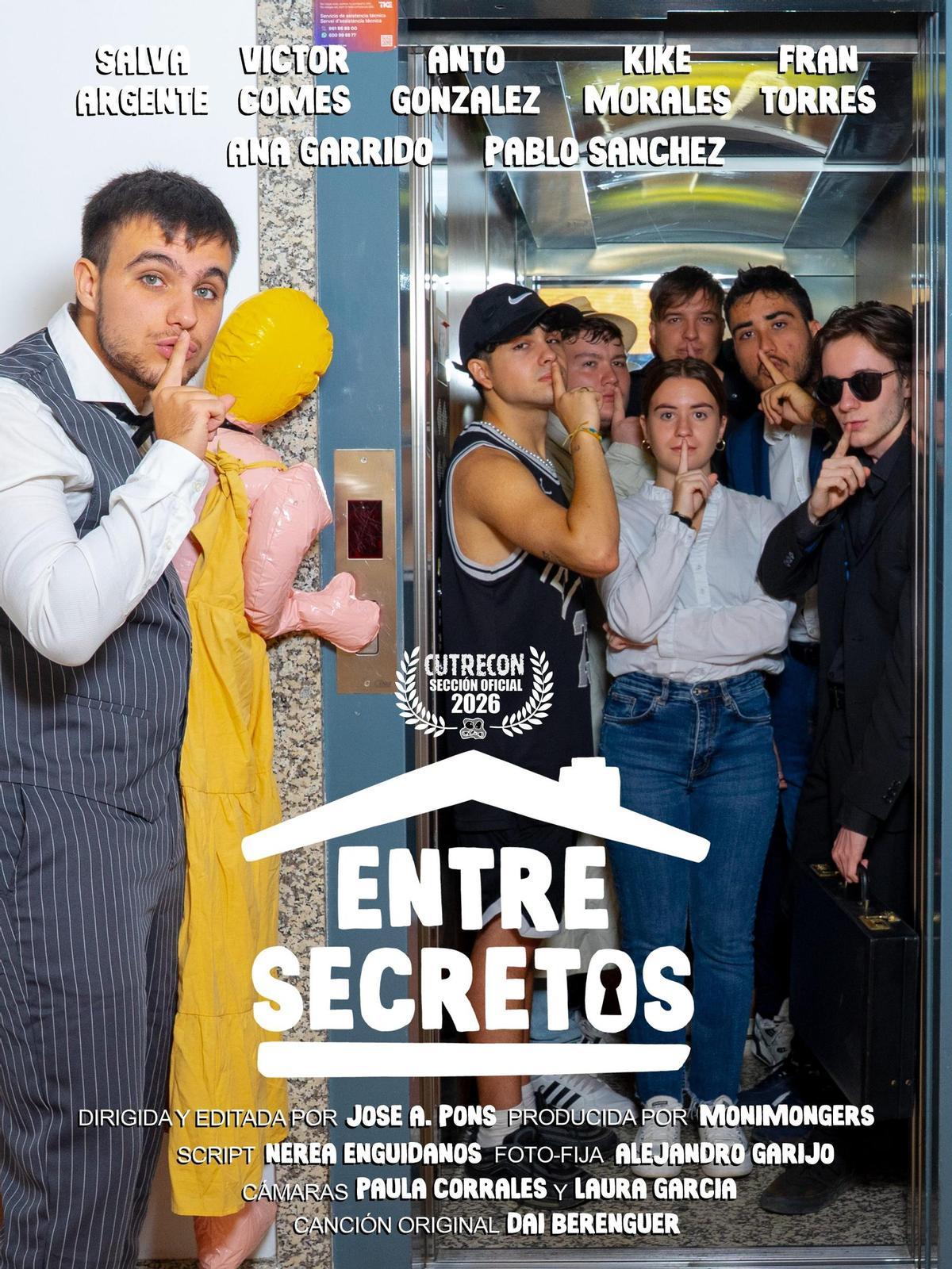 Portada de 'Entre secretos'.