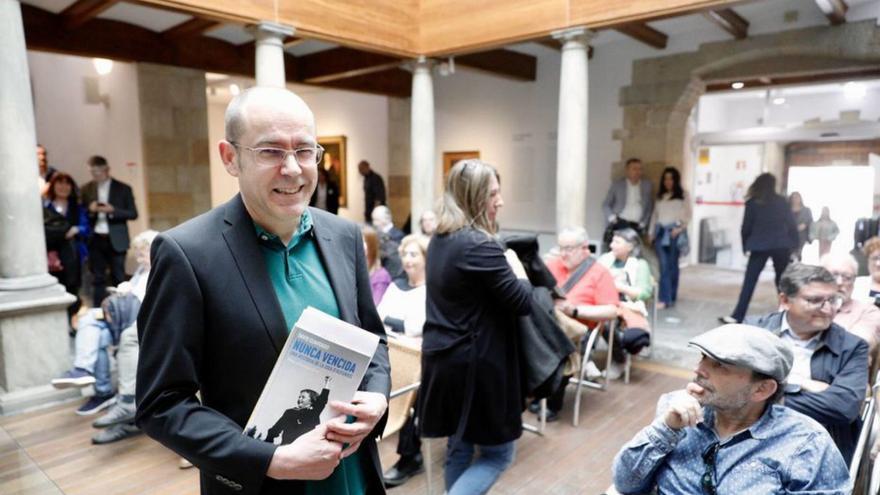 Presentación del libro de David Guardado