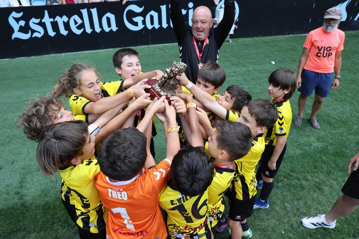 El estadio de Balaídos acogió las 18 finales de la última edición de la Vigo Cup, así como sus correspondientes entregas de premios.