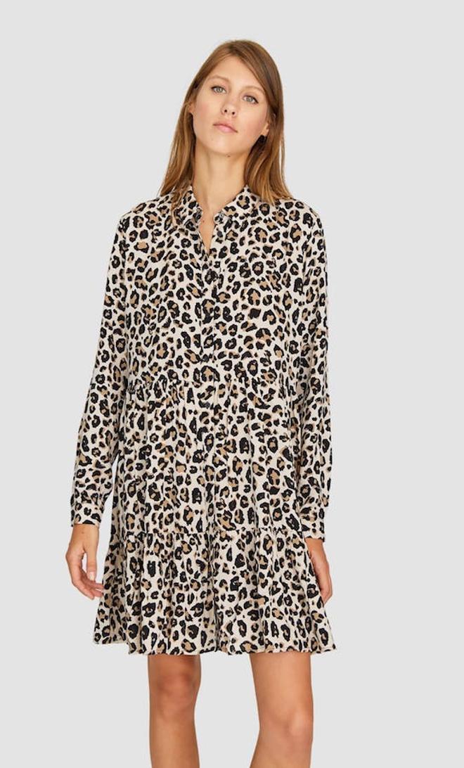 El vestido de leopardo camisero