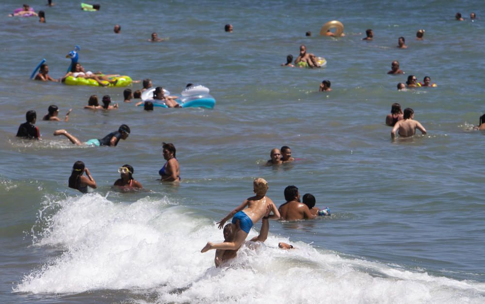 La segunda ola de calor del verano trae un fin de semana tórrido