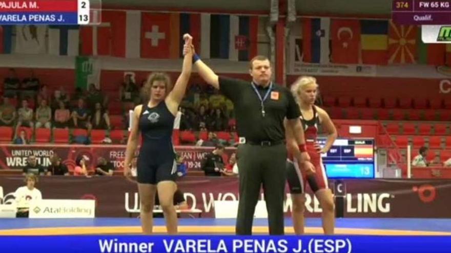 Judith Varela tras ganas el primer combate contra la estonia Marta Pajula.