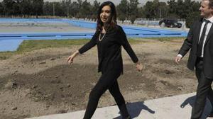 ’Las calzas de Cristina’, per Mauro Lecornel.