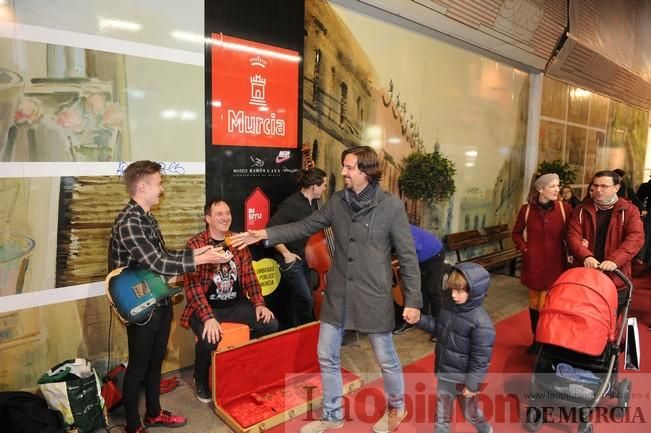 Los comercios conquistan la calle con la Shopping