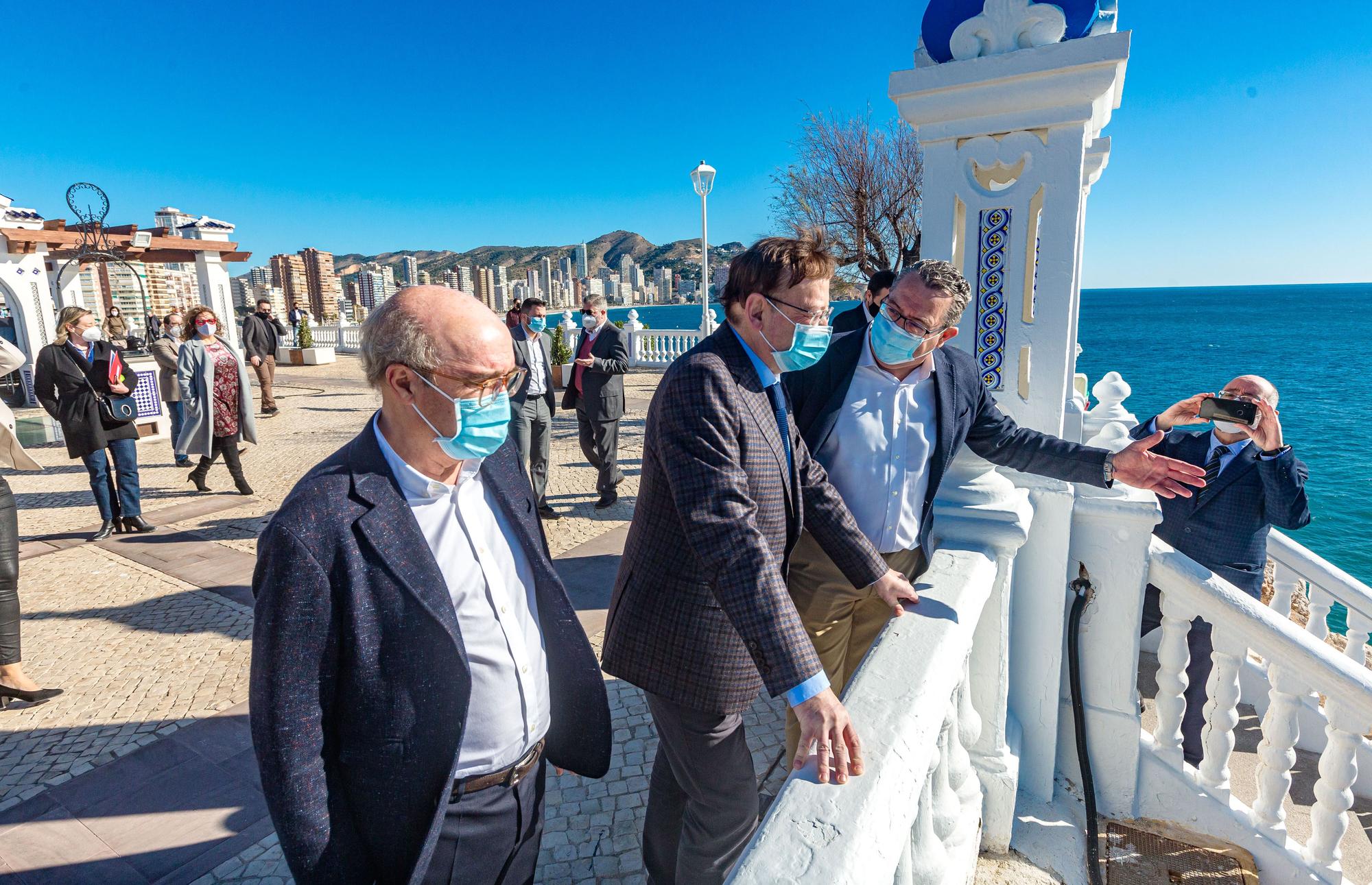 Ximo Puig abre la puerta a la iniciativa privada para acabar el Centro Cultural de Benidorm