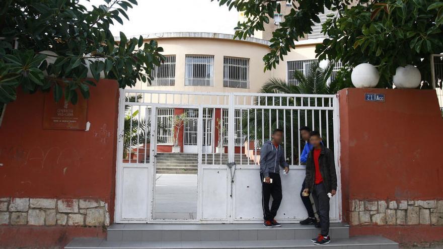 Menores en el centro de Monteolivete, cerrado tras detectar irregularidades.