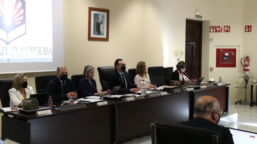 La UCO celebra la última sesión del Consejo de Gobierno de la legislatura de Gómez Villamandos
