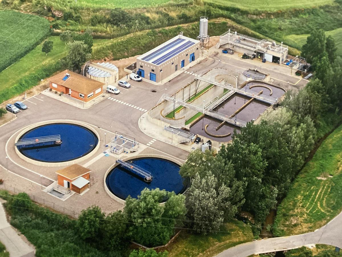 La depuradora actual de Solsona, molt a prop d'on hi va haver la primera