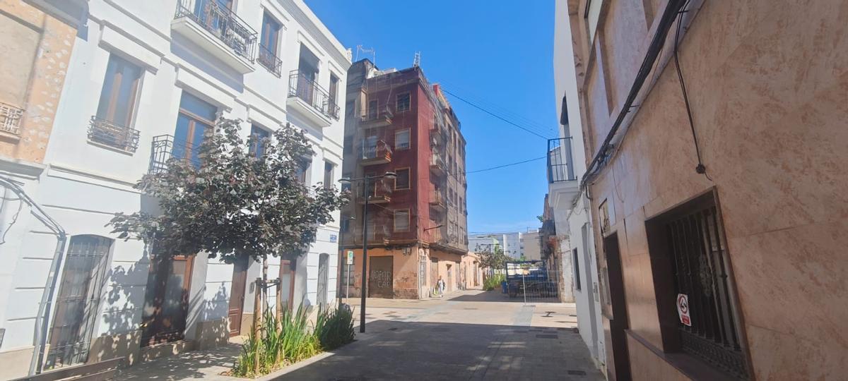 Edificio para rehabilitar en Vidal de Canelles 23