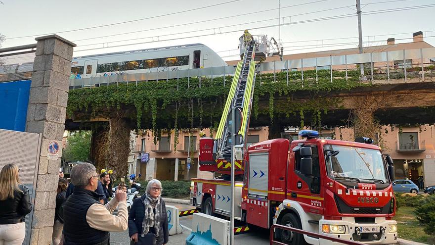 Interrompuda la circulació de trens a l&#039;R-11 durant més d&#039;una hora entre Girona i Porbou