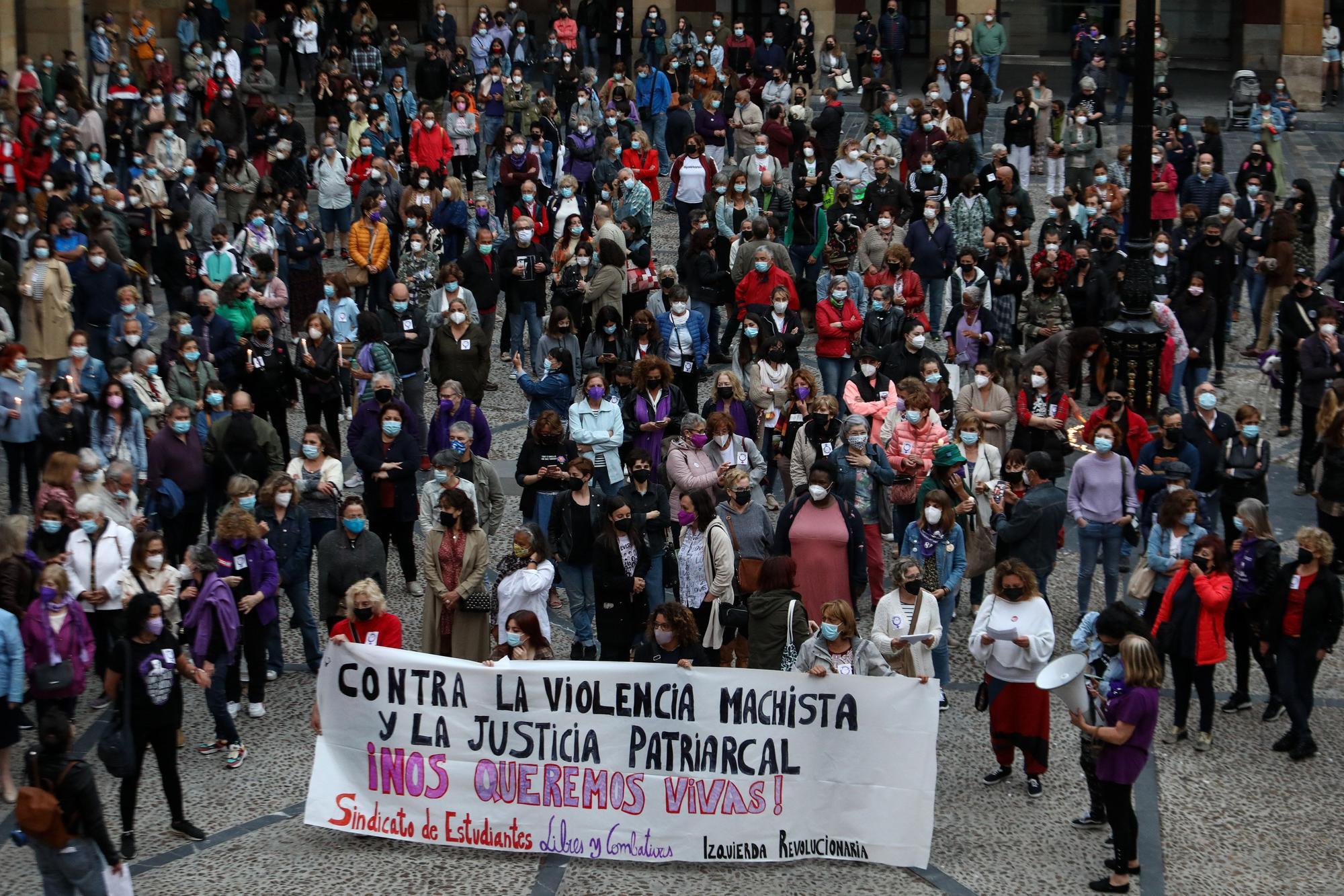 Gijón clama contra la violencia machista tras el crimen de las niñas de Canarias