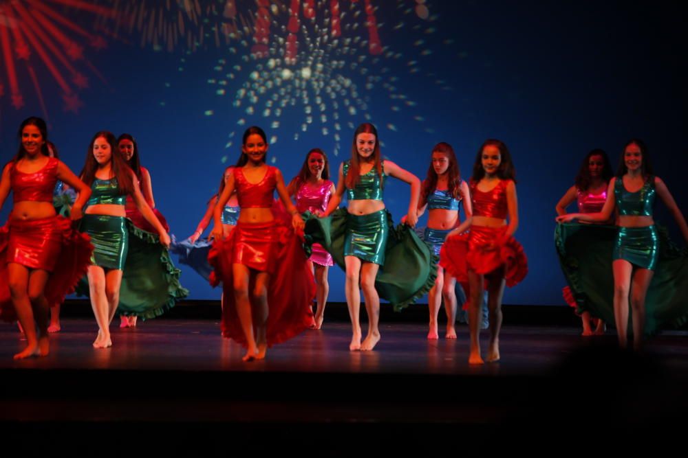 Gala de fin de curso de la academia de danza de Ana Botella