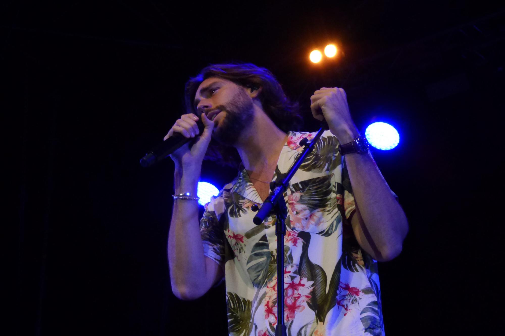 Sara Roy, Greg Taro i Alvaro Soler animen un públic enèrgic a la Ciutadella de Roses