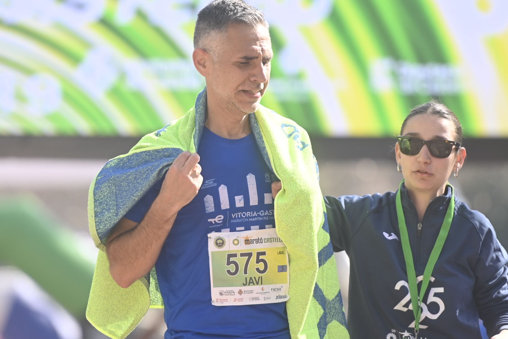 Algunas de las mejores celebraciones en meta del Marató bp Castelló