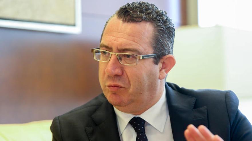 El alcalde de Benidorm anuncia 8 millones de euros para inversiones en 2018