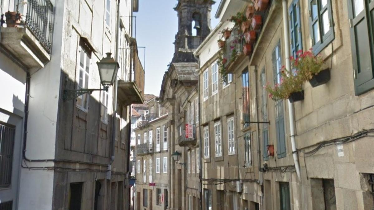 El suceso ocurrió en una vivienda de la rúa Travesa, en el casco histórico de Santiago