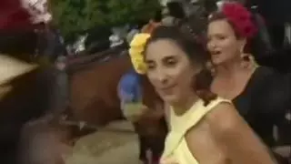 Paz Padilla sale corriendo al ver a la reportera de 'La familia de la tele' tras analizar su nuevo trabajo como coach